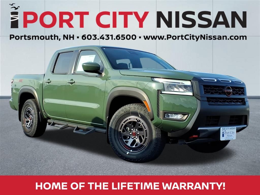 2025 Nissan Frontier PRO-4X's photo