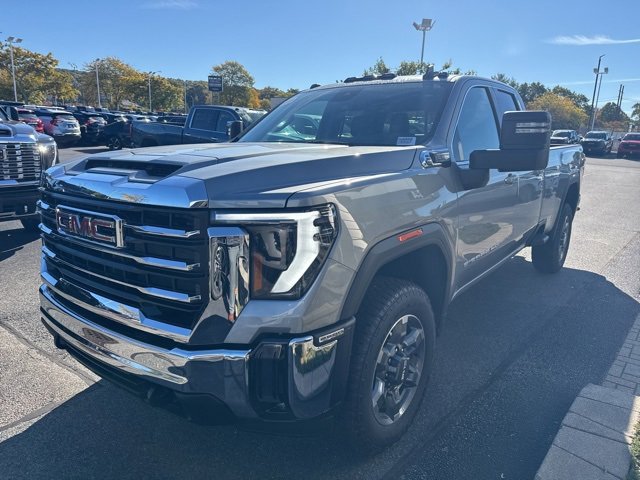 2026 Gmc Sierra 2500 HD SLE photo 3