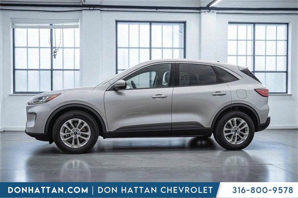 2020 Ford Escape SE photo 2