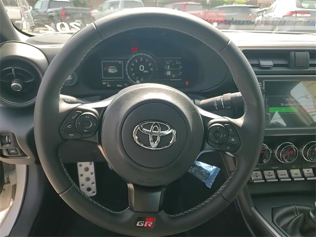 2025 Toyota GR86 Premium photo 12