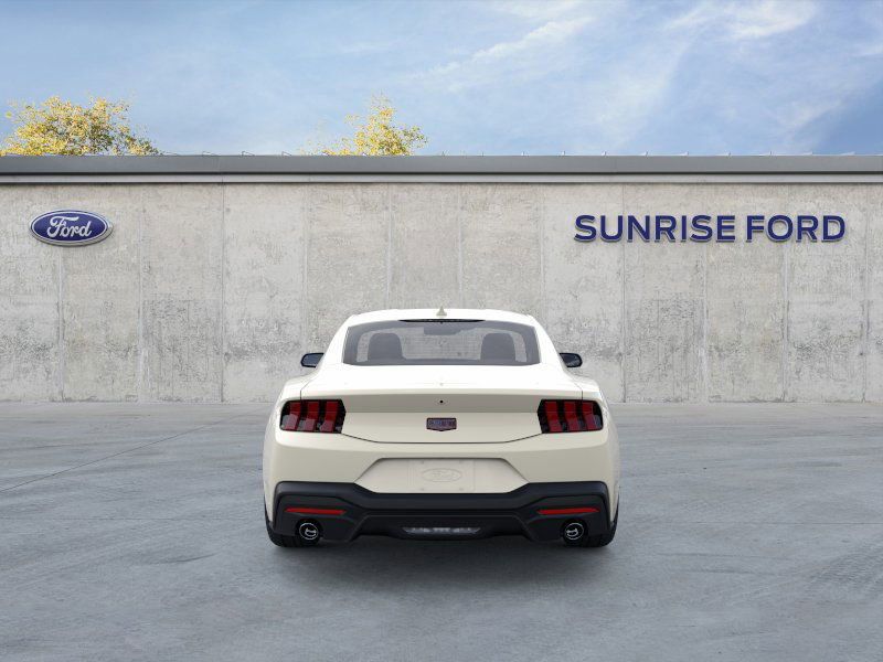 2025 Ford Mustang GT Premium photo 3