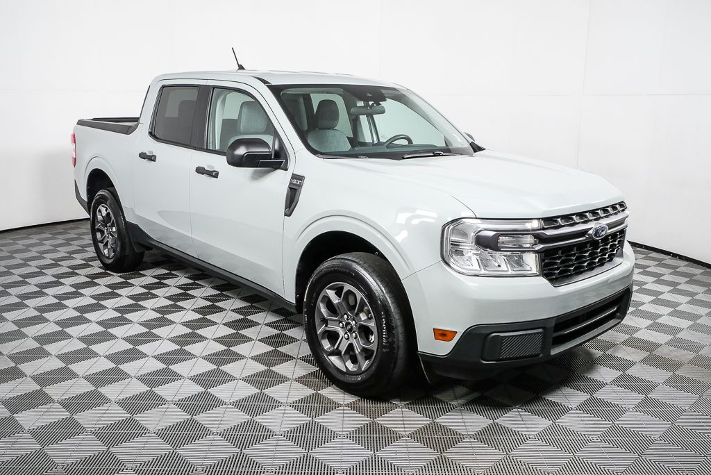 2022 Ford Maverick XLT's photo