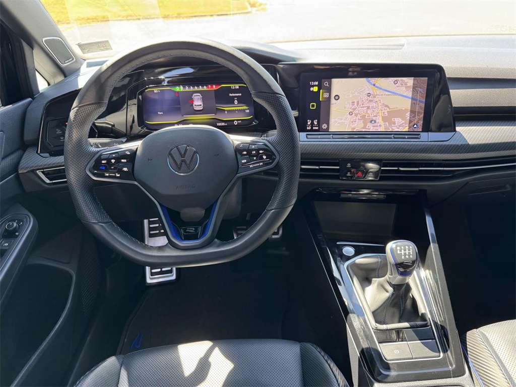 2024 Volkswagen Golf R photo 16