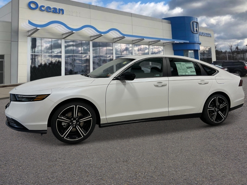 2025 Honda Accord Hybrid Sport photo 2