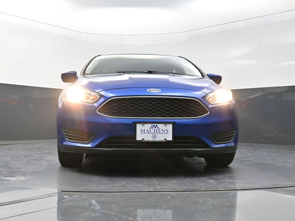 2018 Ford Focus SE photo 18