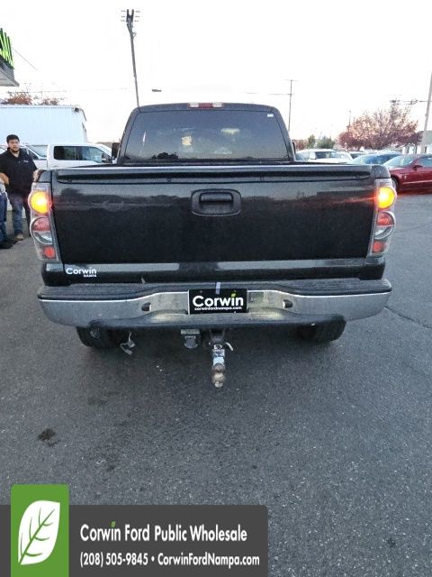 2002 Chevrolet Silverado 1500 photo 3