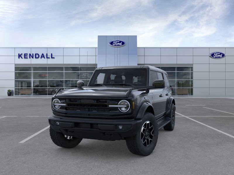 2025 Ford Bronco Outer Banks photo 2