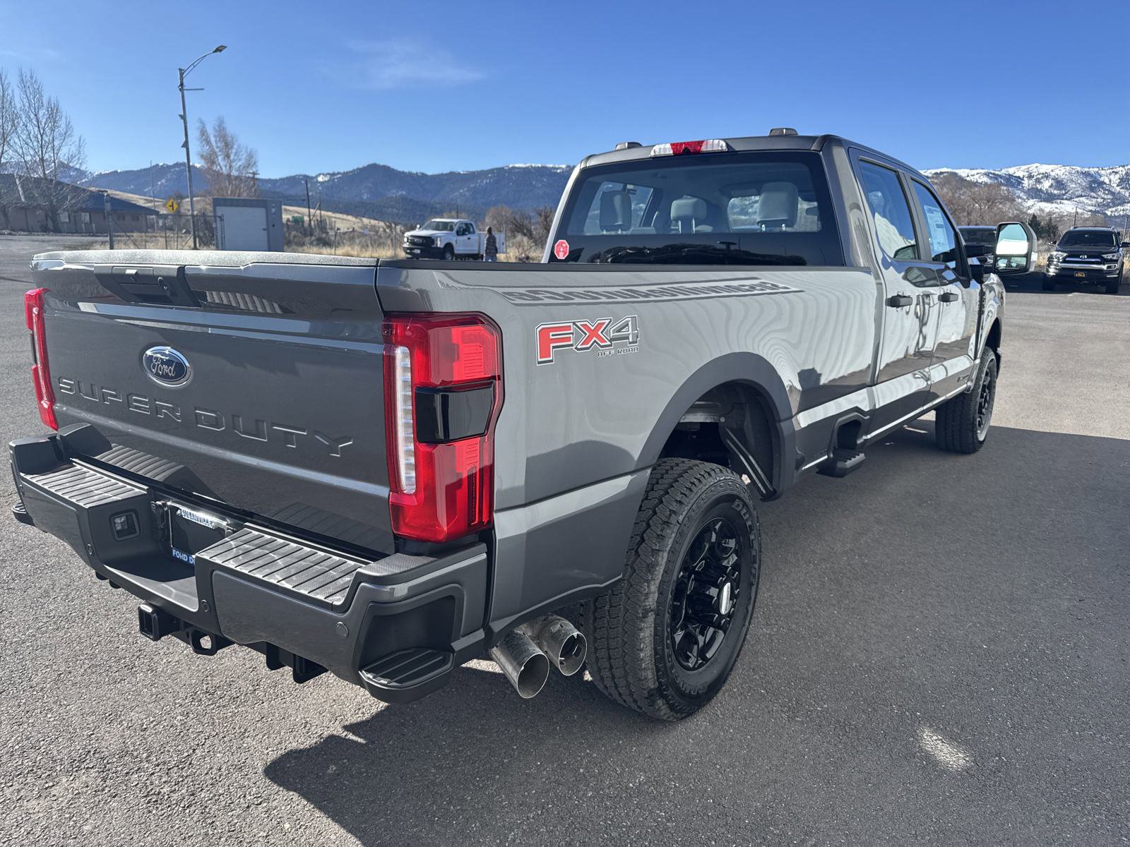 2025 Ford F-250 XL photo 5
