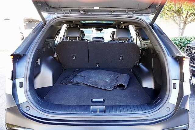 Used 2025 Gray Kia X-Line Prestige image 15