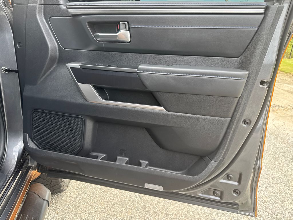 2023 Toyota Tundra Platinum photo 13