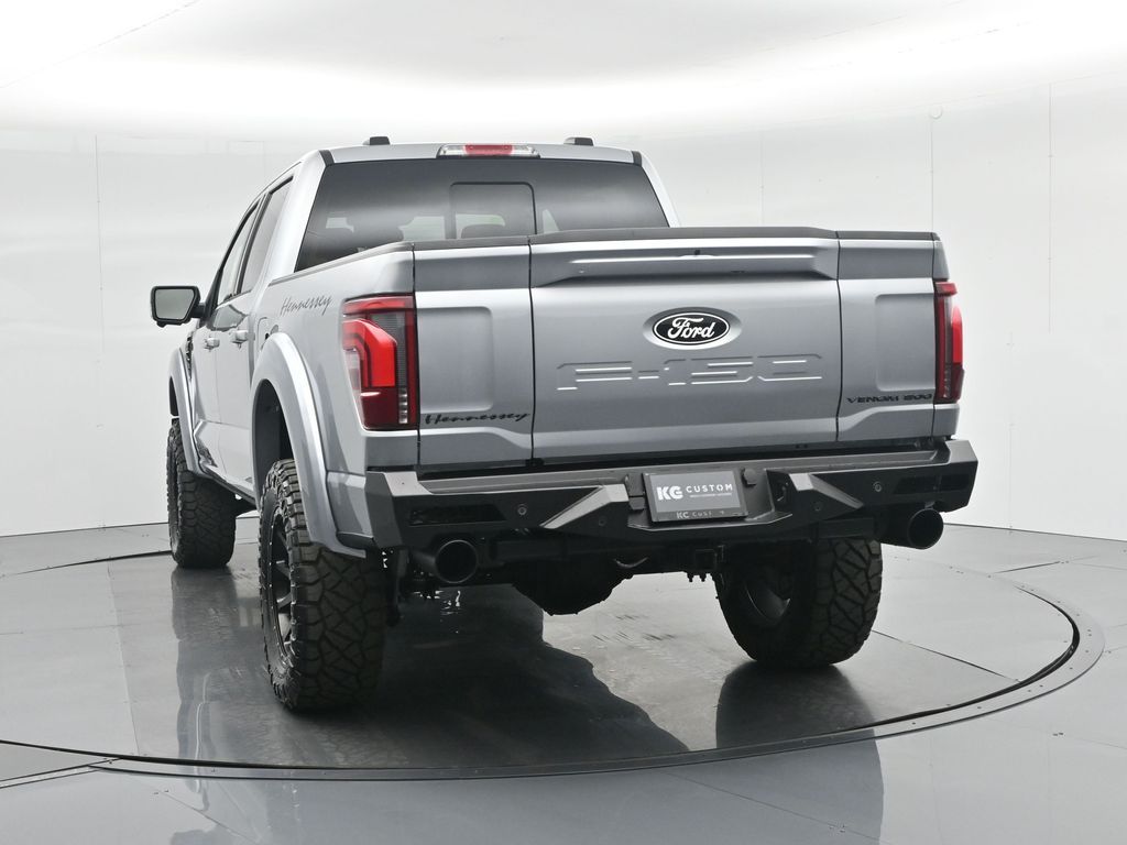 2025 Ford F-150 Lariat photo 32
