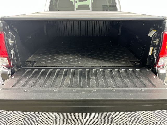 2020 Toyota Tacoma SR5 photo 20