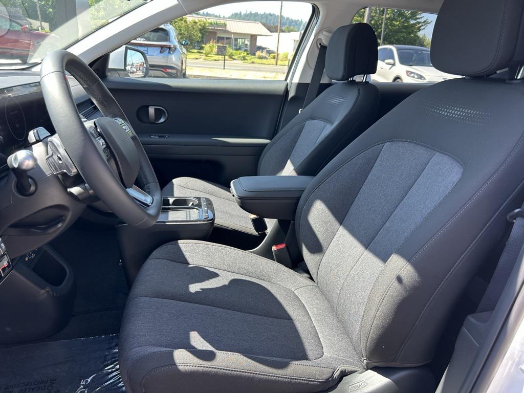 2025 Hyundai Ioniq 5 SE photo 20