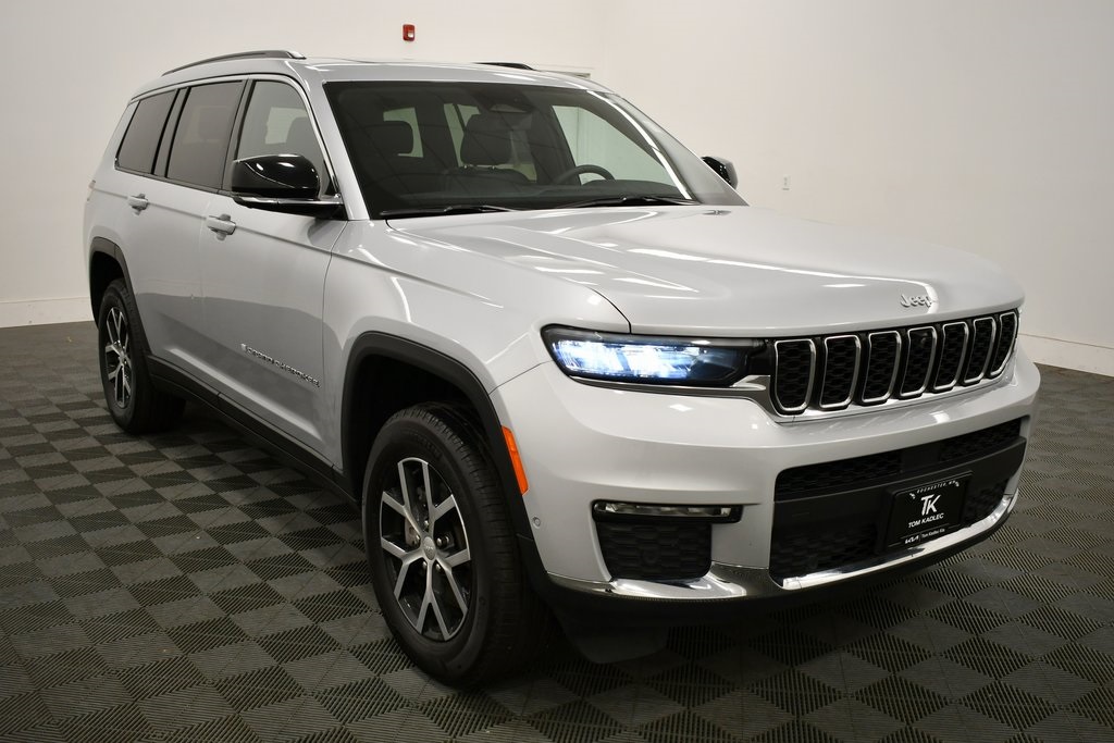 2024 Jeep Grand Cherokee Limited photo 10