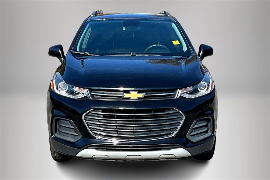 2021 Chevrolet Trax LT photo 3