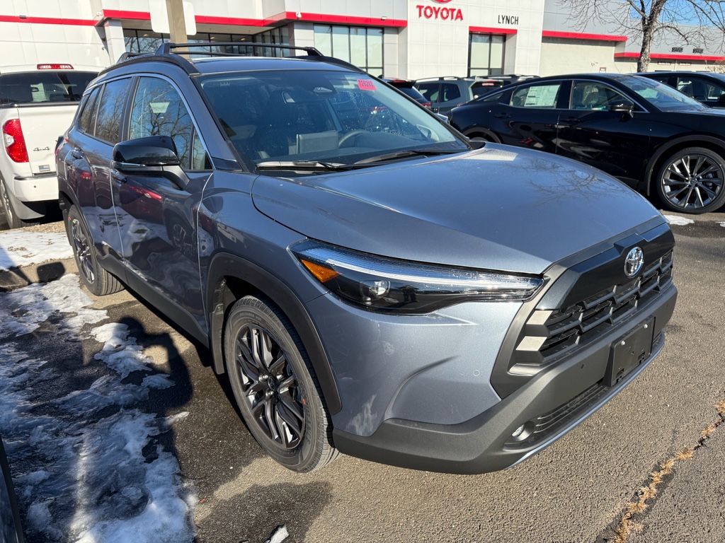 2026 Toyota Corolla Cross XLE's photo