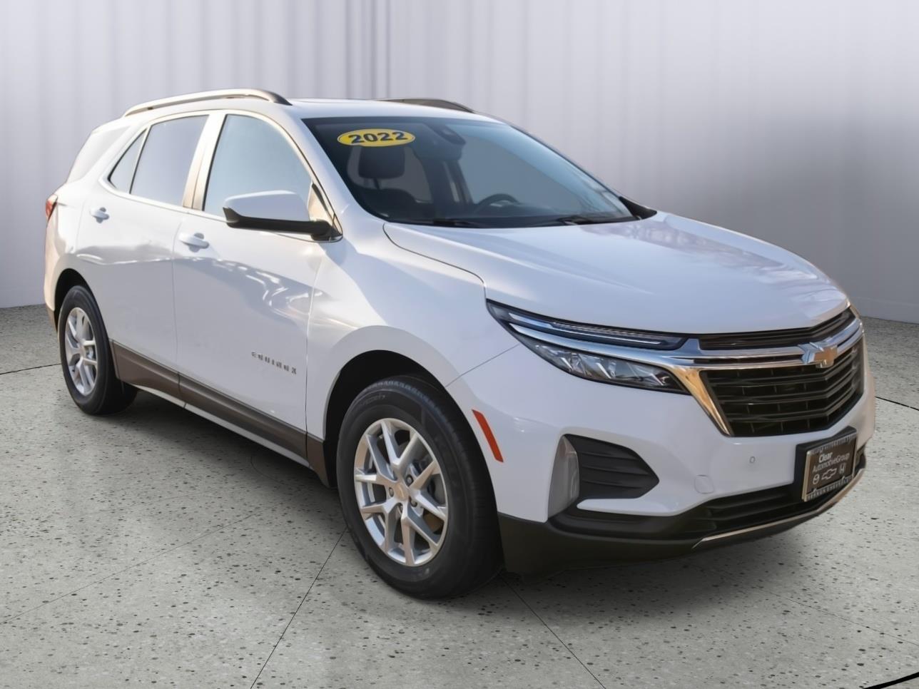 2022 Chevrolet Equinox LT's photo