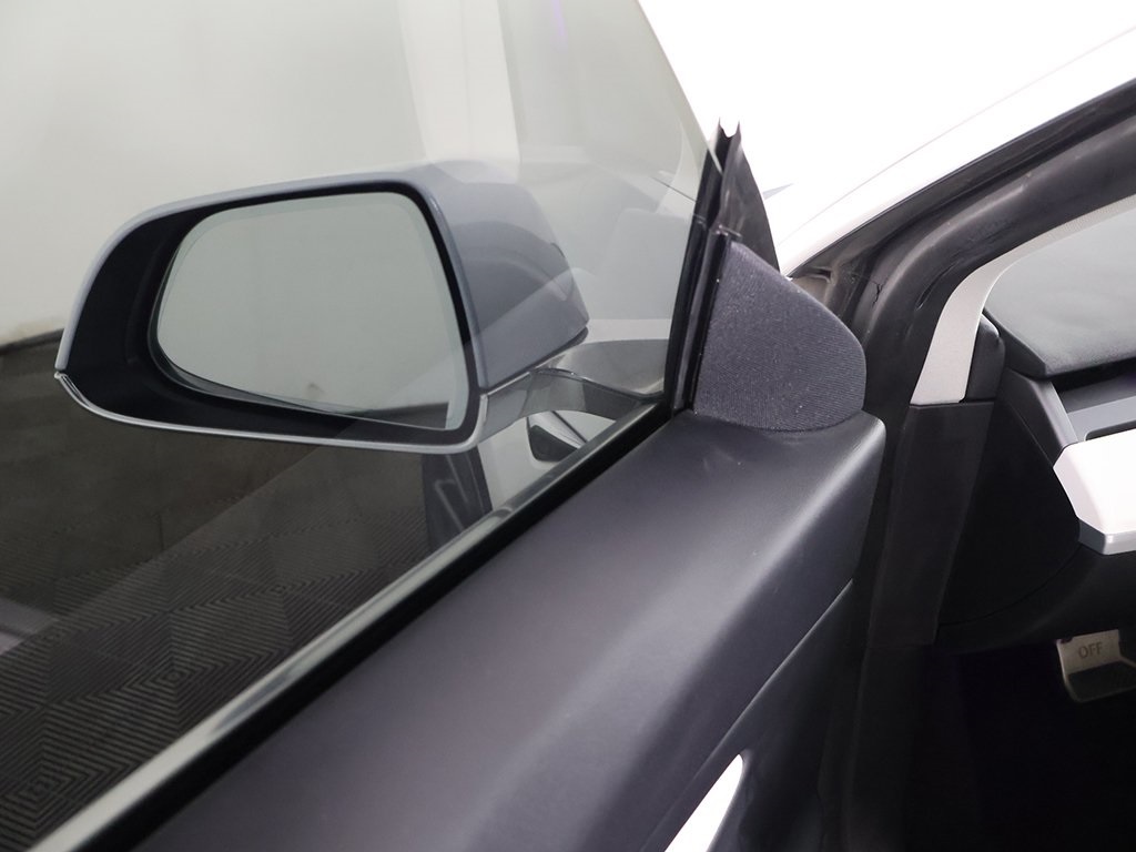 2020 Tesla Model 3 Long Range photo 30