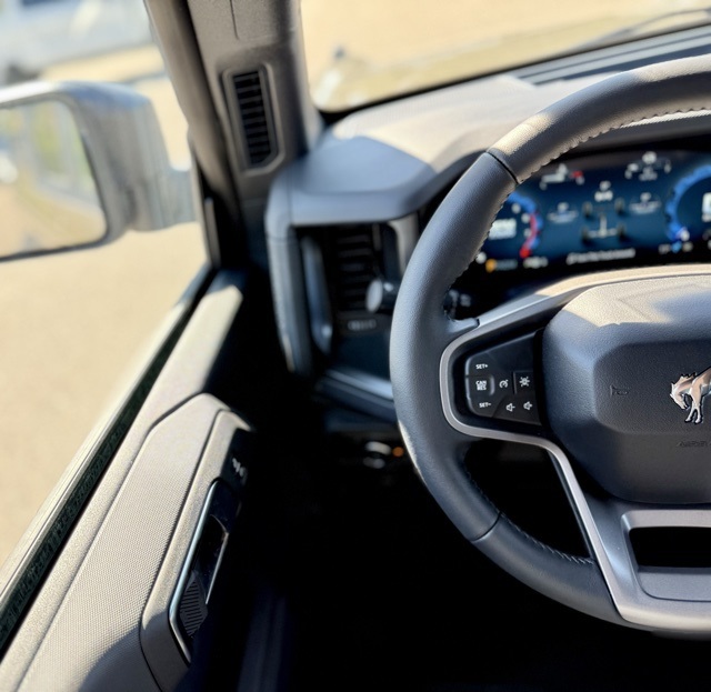 2025 Ford Bronco Big Bend photo 16