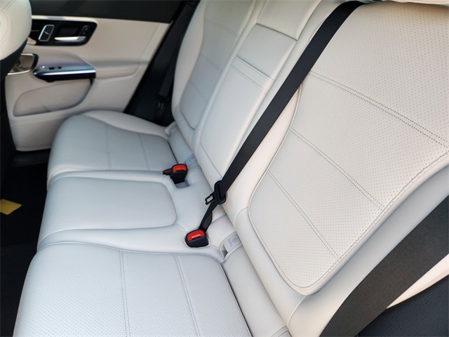 2026 Mercedes Benz GLC 350e 4MATIC photo 11