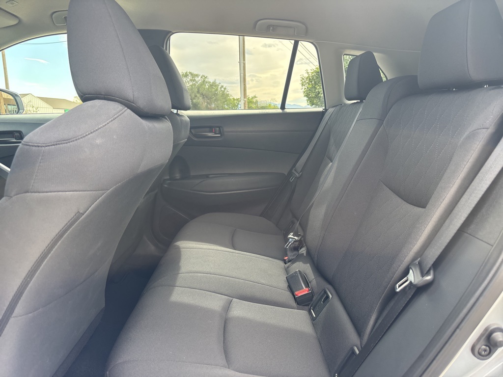 2024 Toyota Corolla Cross LE photo 10