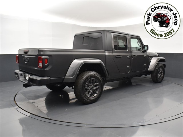 2025 Jeep Gladiator Sport S photo 6