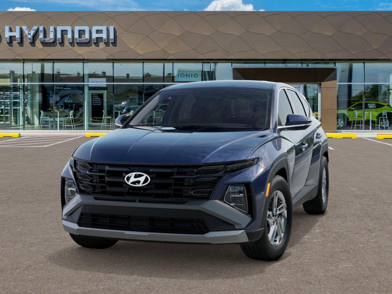2026 Hyundai Tucson SE photo 4