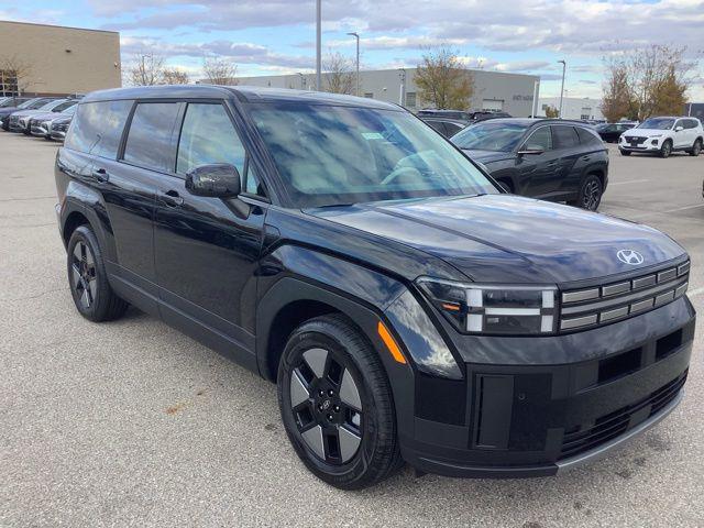 2026 Hyundai Santa Fe SE photo 2