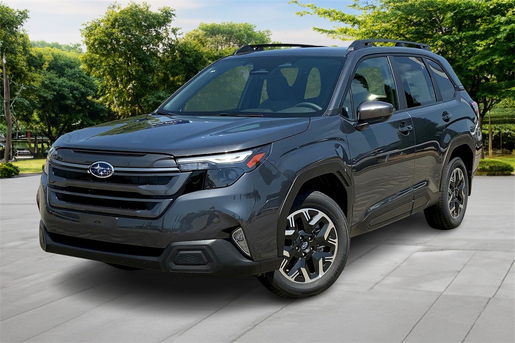 2025 Subaru Forester Premium's photo