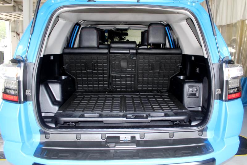2019 Toyota 4Runner SR5 photo 11