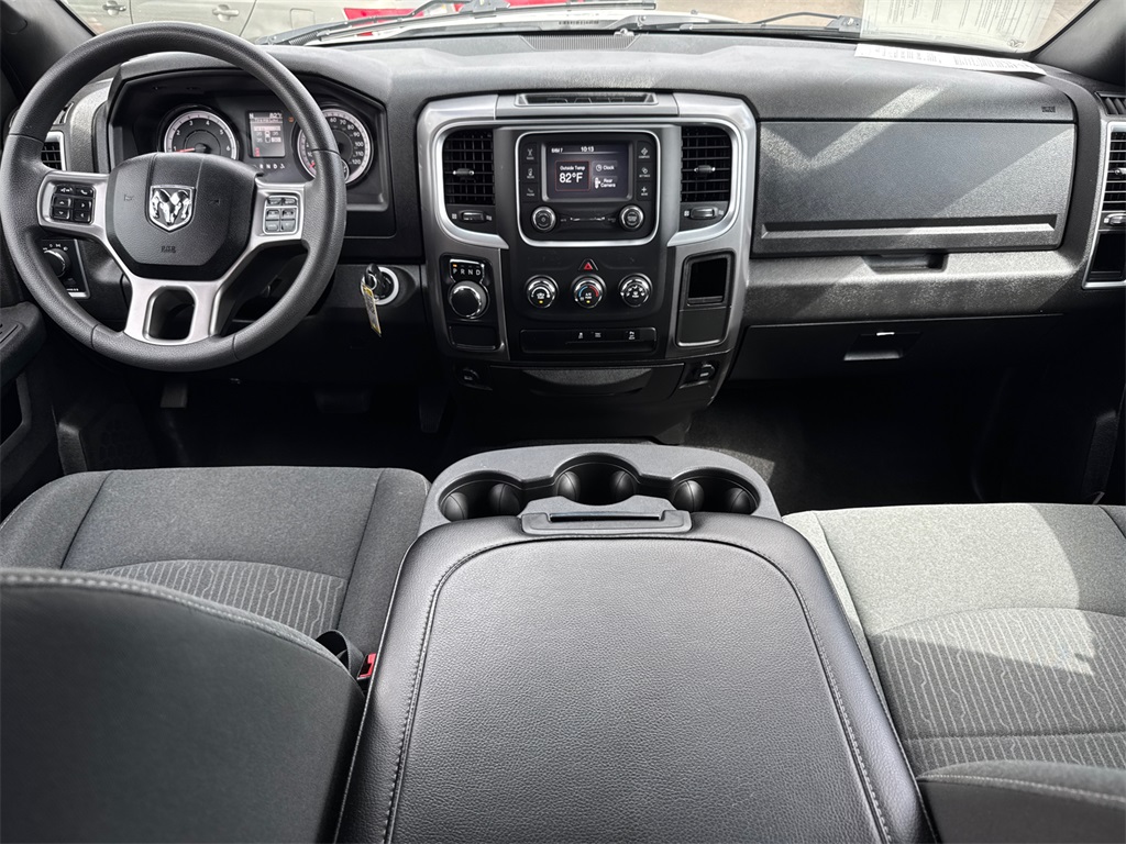 2024 Ram 1500 Classic Warlock photo 18