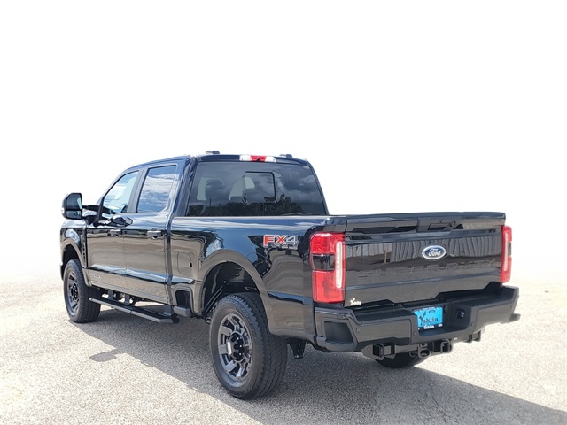 2026 Ford F-250 XL photo 3