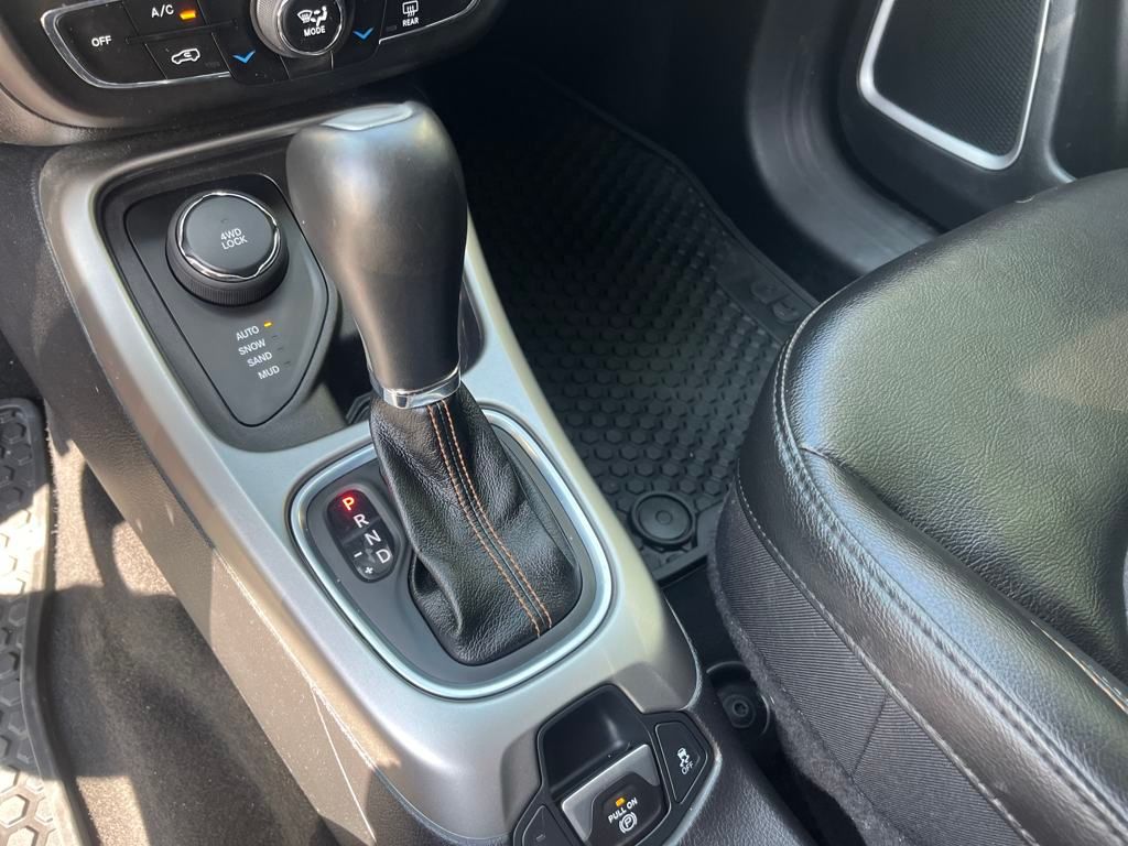 2020 Jeep Compass Latitude photo 16
