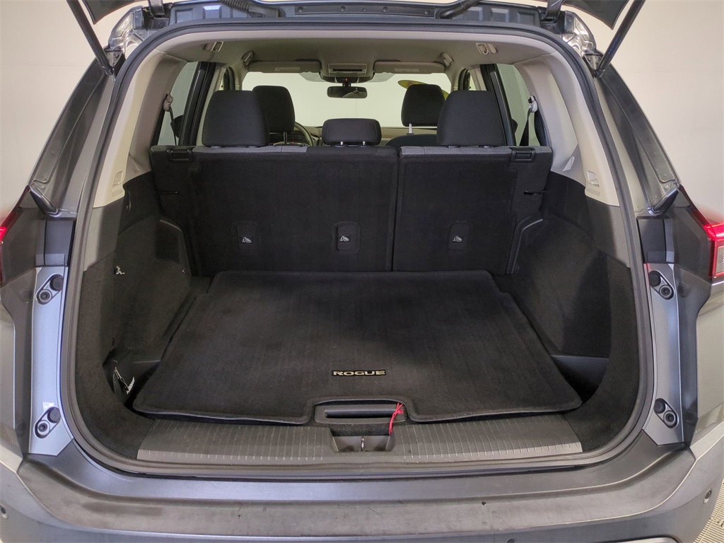 2021 Nissan Rogue S photo 10