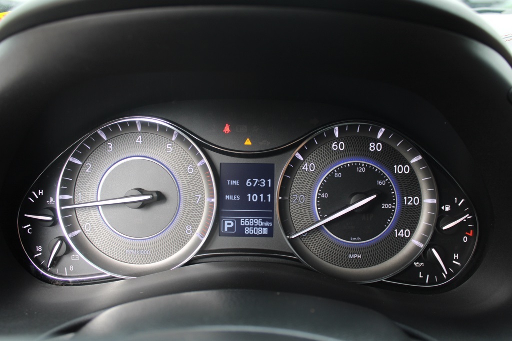 2019 Infiniti QX80 Luxe photo 13