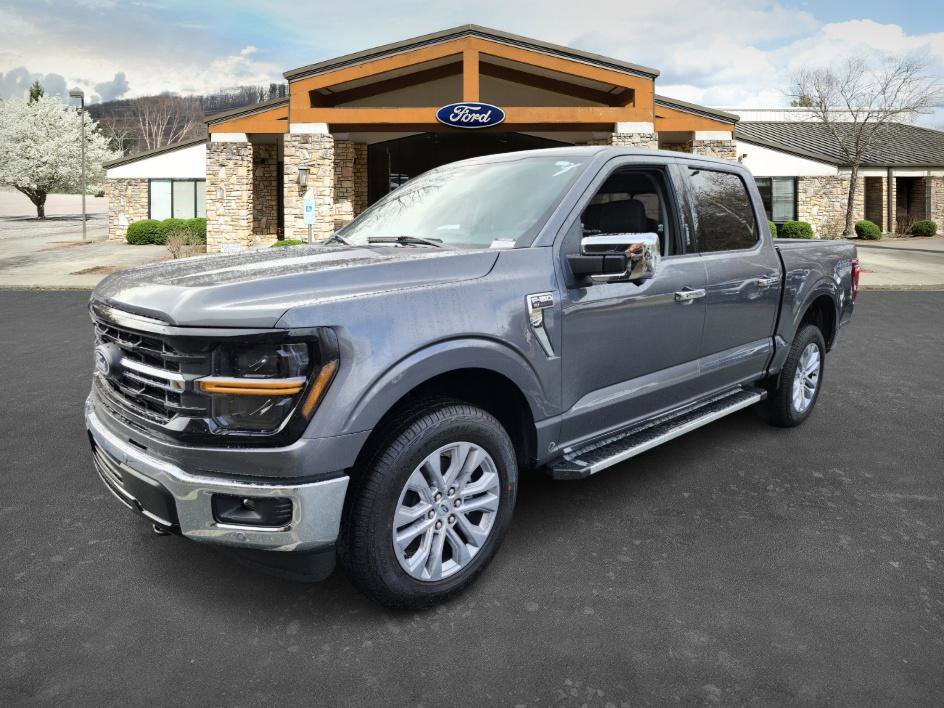 New 2024 Carbonized Gray Metallic Ford XLT image 1