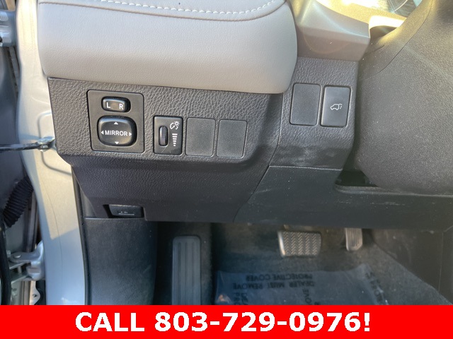 2016 Toyota RAV4 XLE photo 30