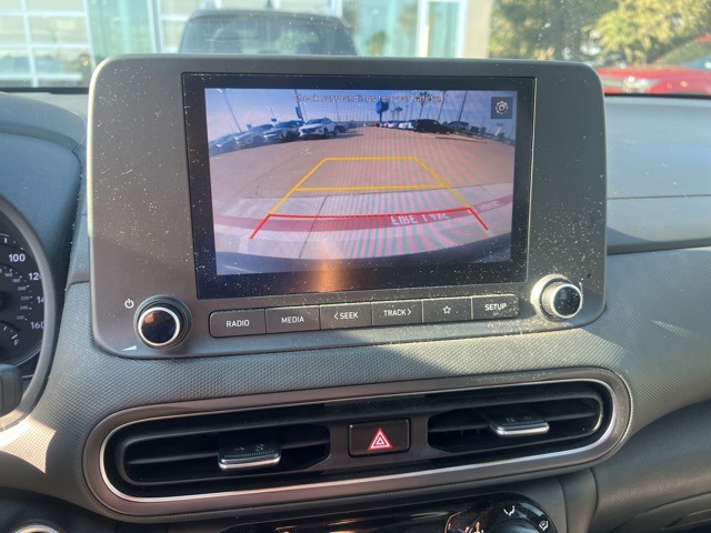 2023 Hyundai Kona SEL photo 5