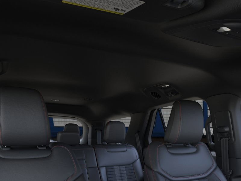 2025 Ford Explorer ST-Line photo 18