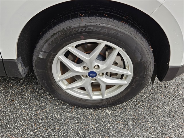 2022 Ford Edge SEL photo 15