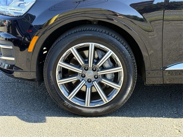 2019 Audi Q7 55 Premium Plus photo 9