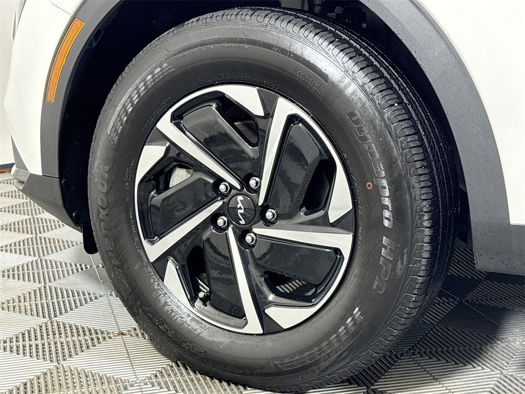 2023 Kia Sportage Hybrid LX photo 19