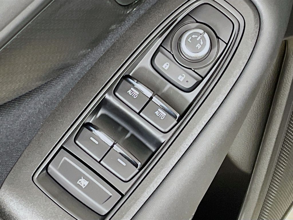 2025 Subaru Outback Premium photo 16