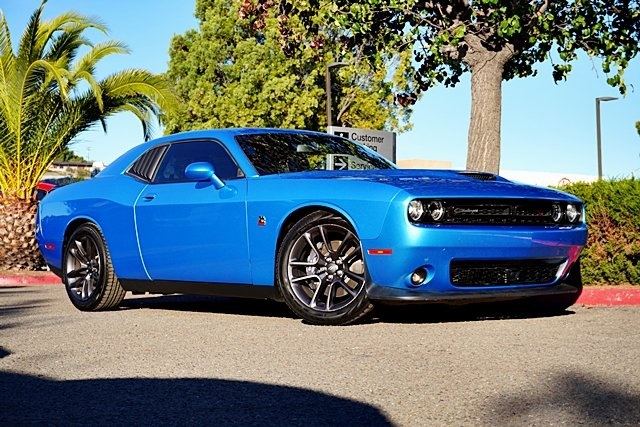 2023 Dodge Challenger R/T's photo