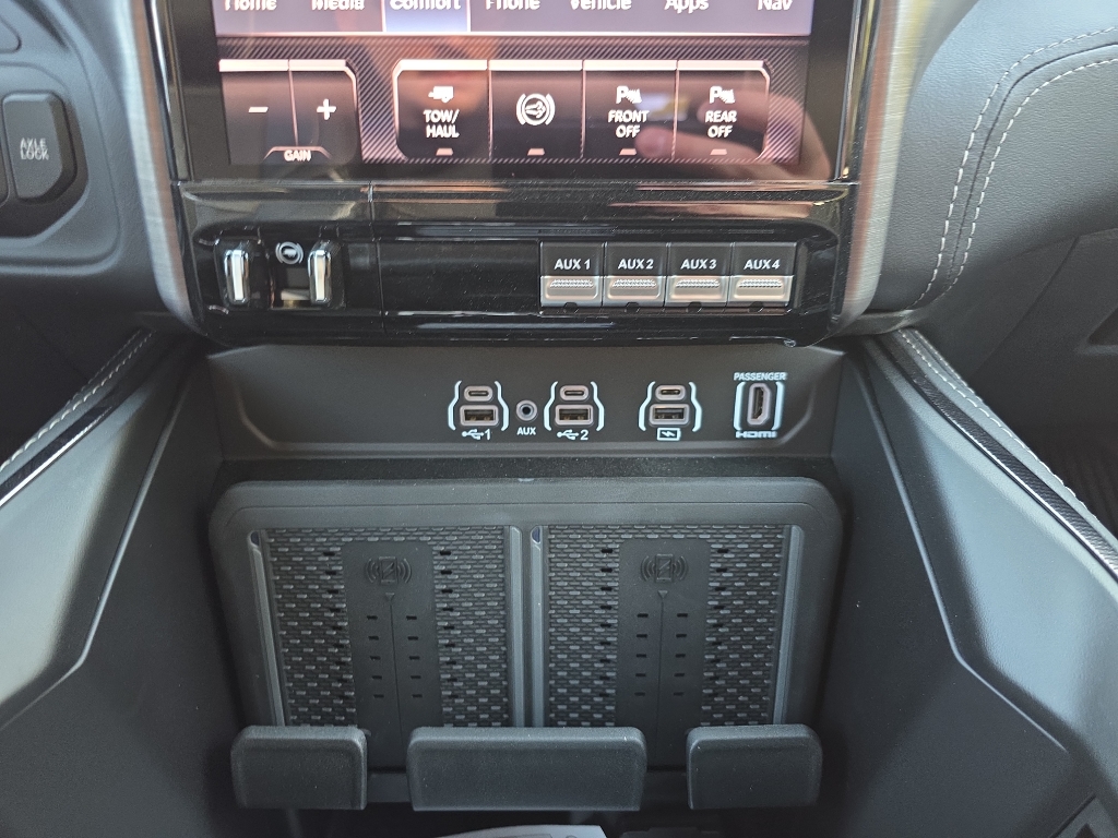 2025 Ram 2500 Power Wagon photo 18