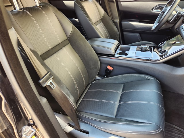 2020 Land Rover Range Rover Velar R-Dynamic S photo 12
