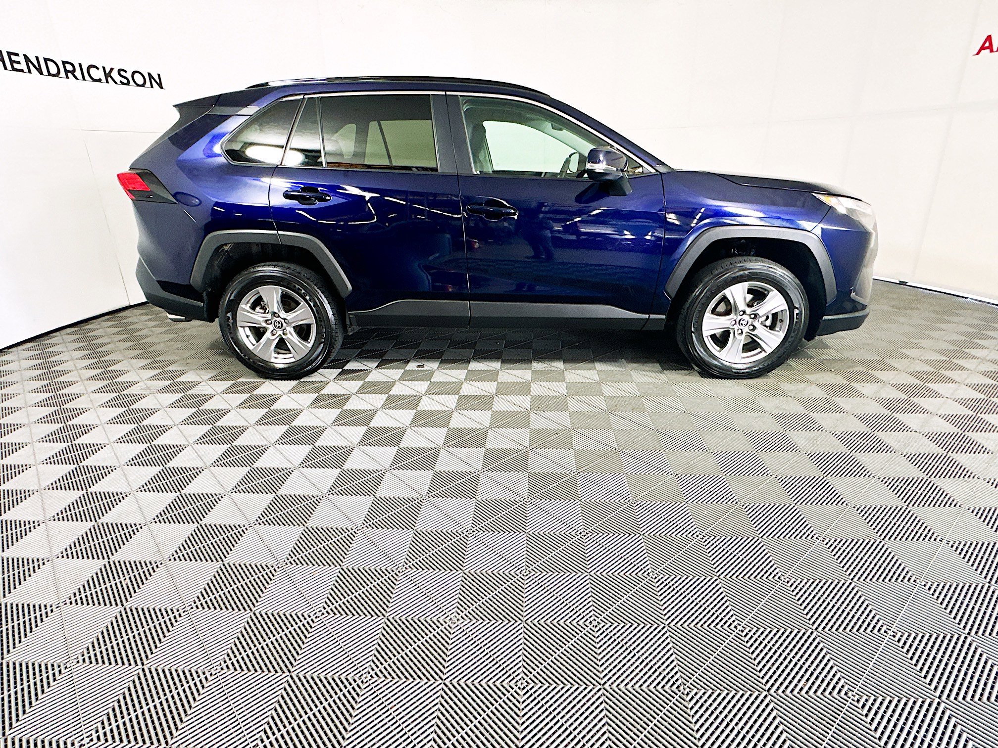 Used 2024 Toyota RAV4 XLE with VIN 2T3W1RFV0RW328543 for sale in Northfield, Minnesota