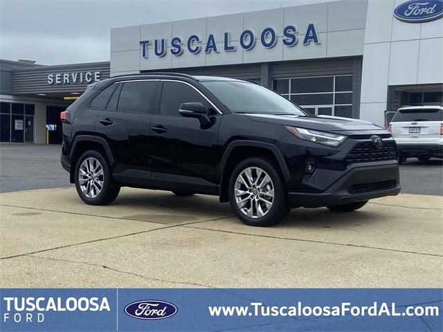 2024 Toyota RAV4 XLE Premium's photo