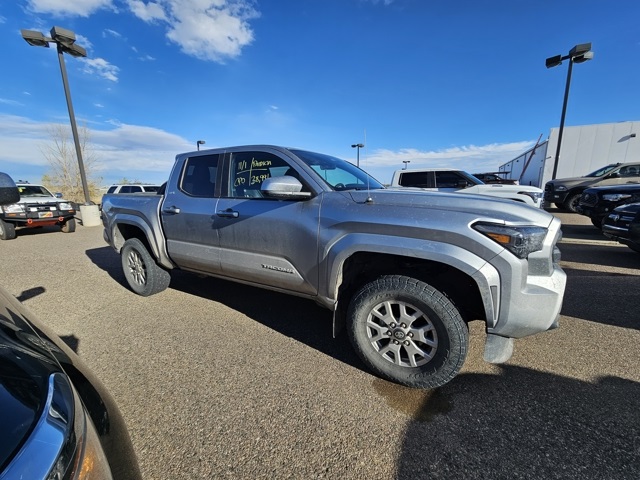 2024 Toyota Tacoma SR5 photo 4