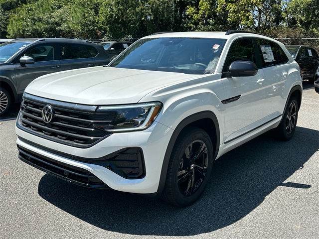 2025 Volkswagen Atlas Cross Sport SEL R-Line photo 3